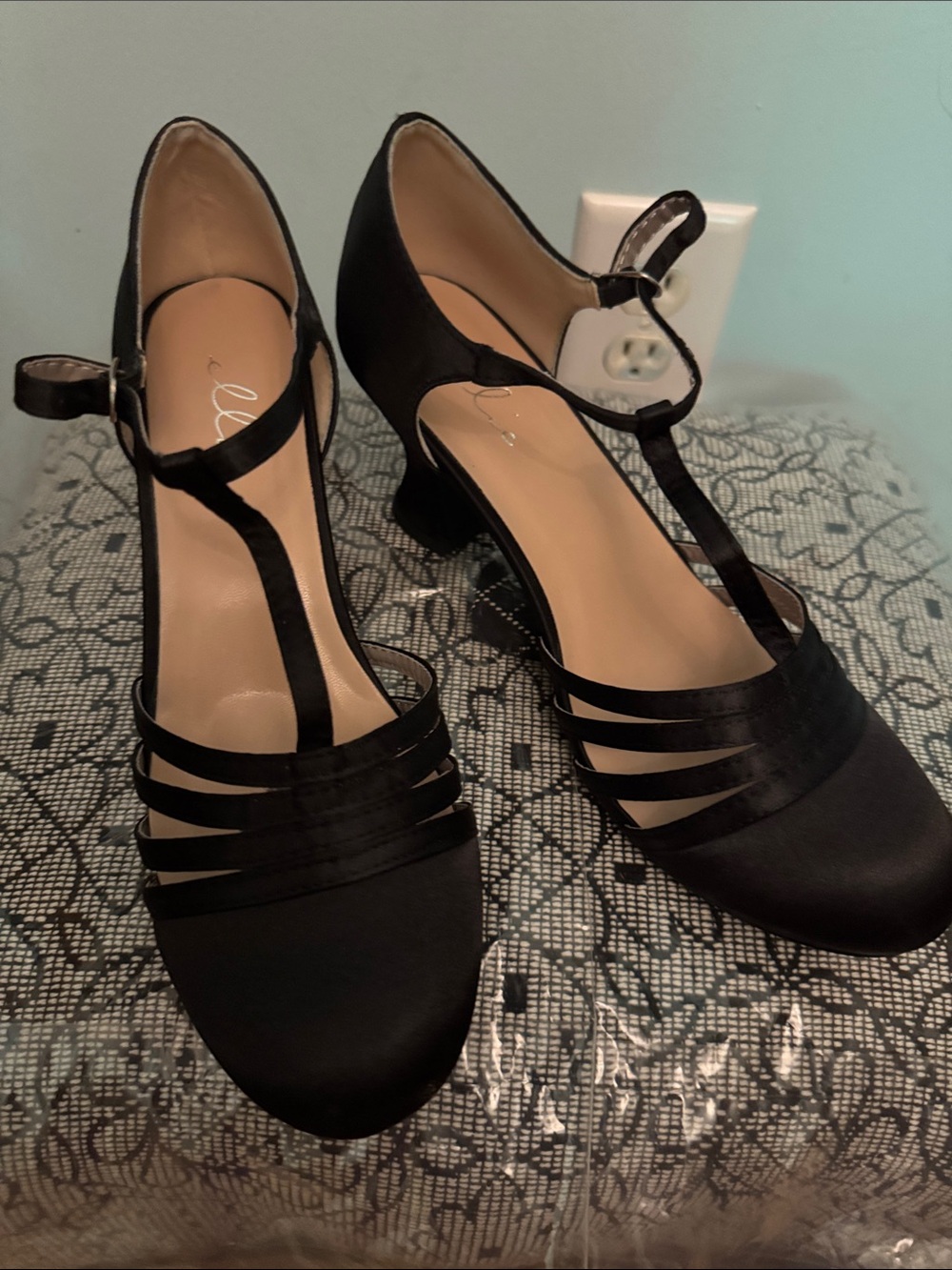 Elle Black T-Strap Cutout Mid-Heel Pumps